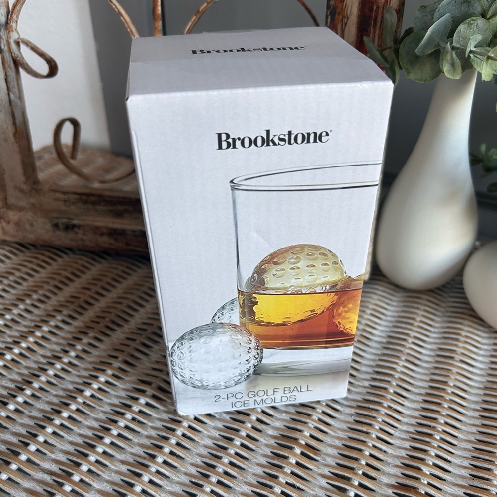 Brookstone 2-Piece Golf Ball Ice Molds